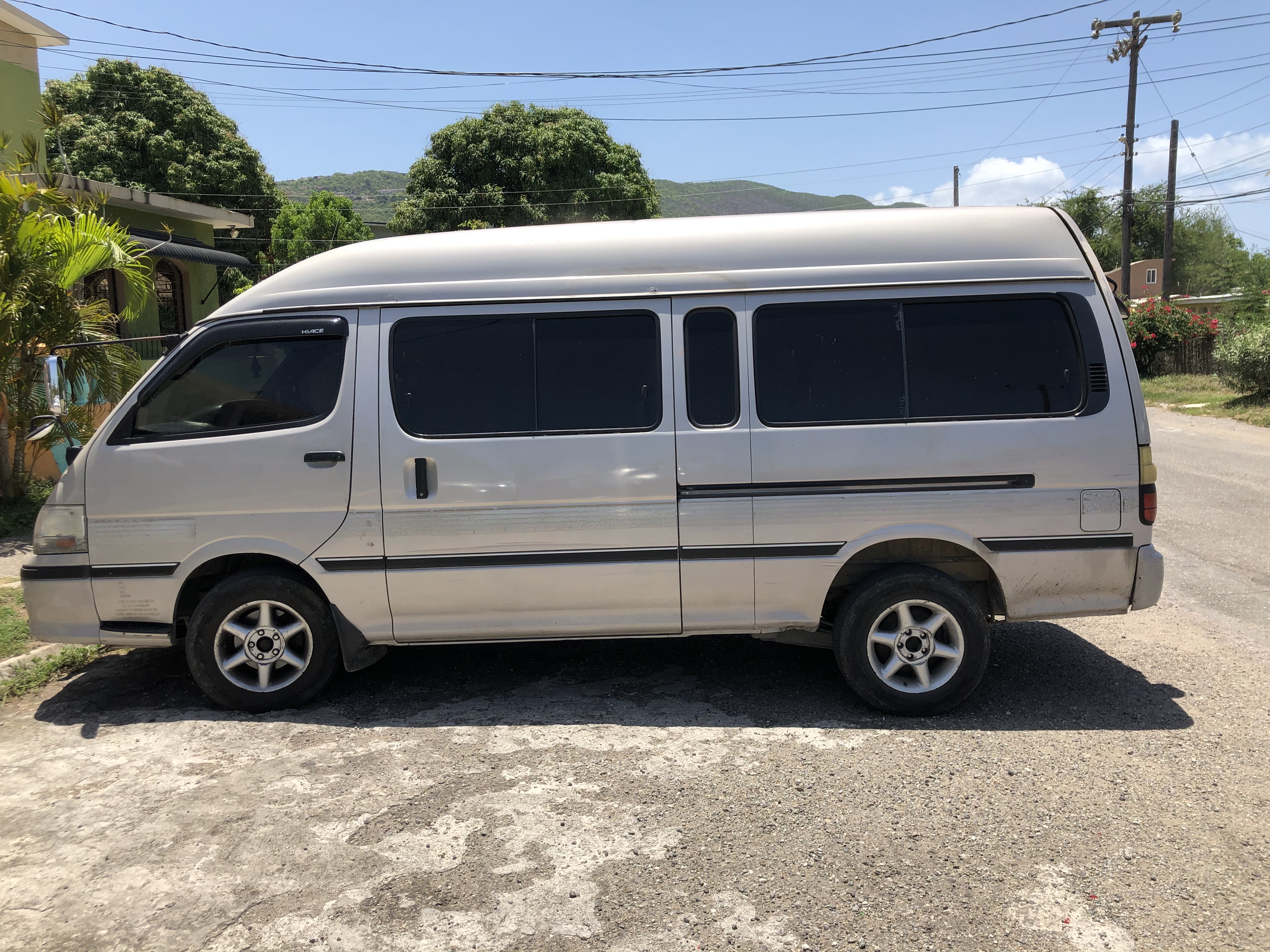 toyota hiace 2004 for sale