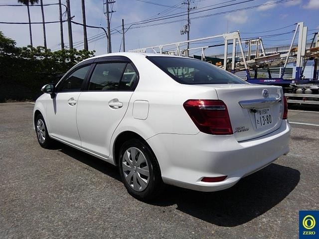 Toyota corolla axio 2016