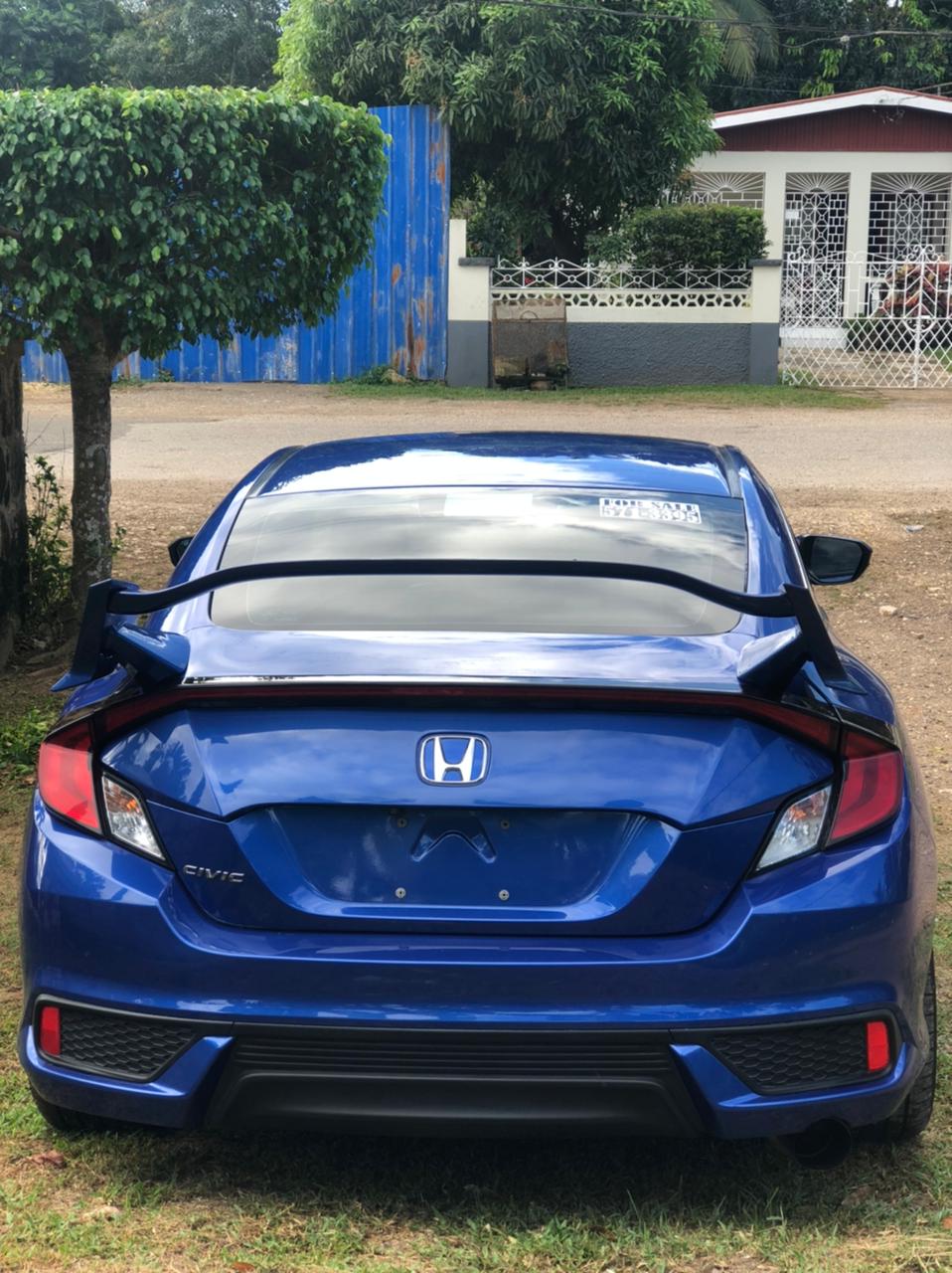 Honda Civic 2016 for Sale for Sale In Jamaica