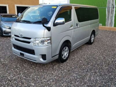 Toyota Hiace GL