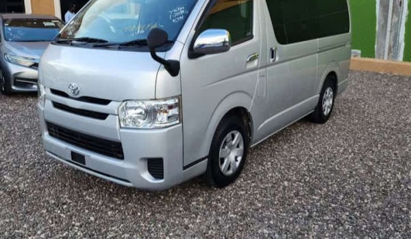 Toyota Hiace GL