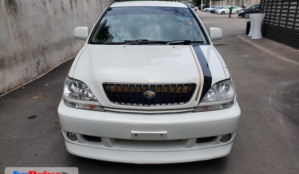 1999 TOYOTA HARRIER