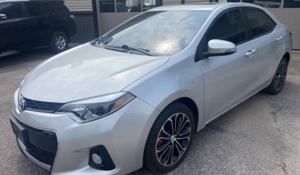 NEAT USED LHD 2016 Toyota Corolla