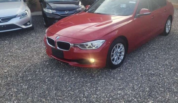 BMW 320 i