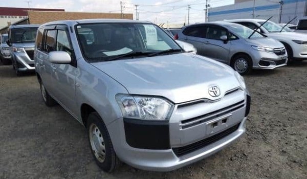 JUST LIKE A BRAND NEW! USED TOYOTA 2018 PROBOX