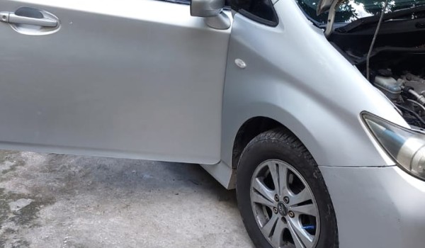 2010 TOYOTA WISH SPORT